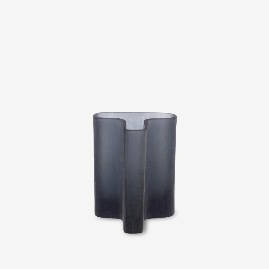 Vasen & Schalen Ligne Roset | T Vase Indigo Blue Kleines Modell